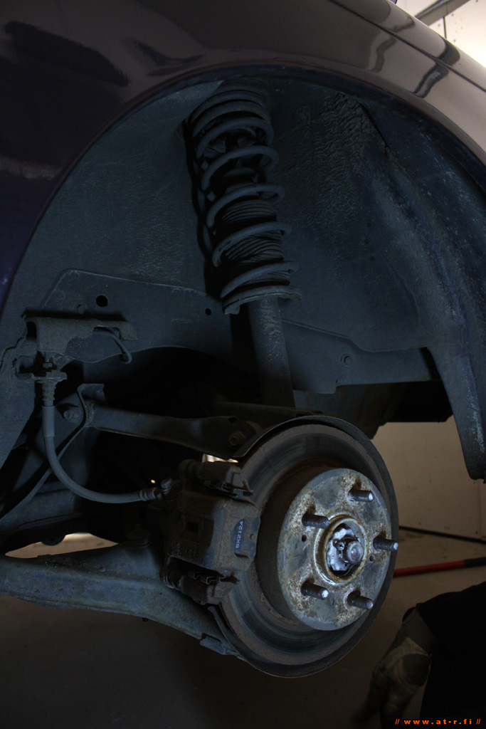 s14_p03_3734.jpg