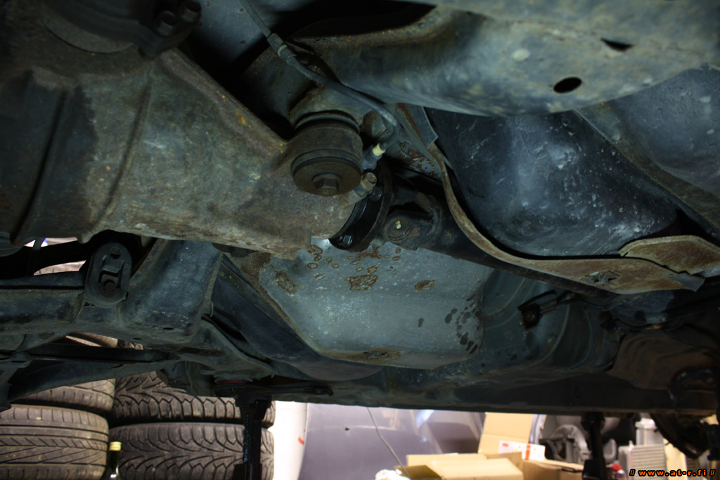 s14_p03_3760.jpg