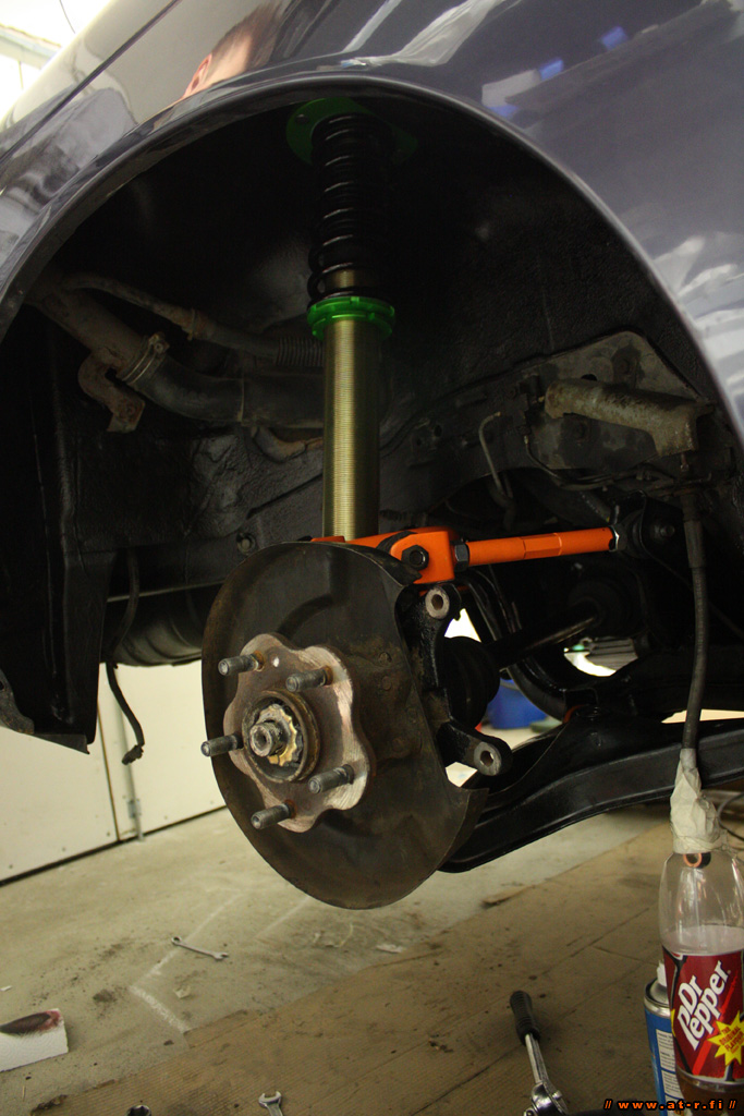s14_p03_4172.jpg